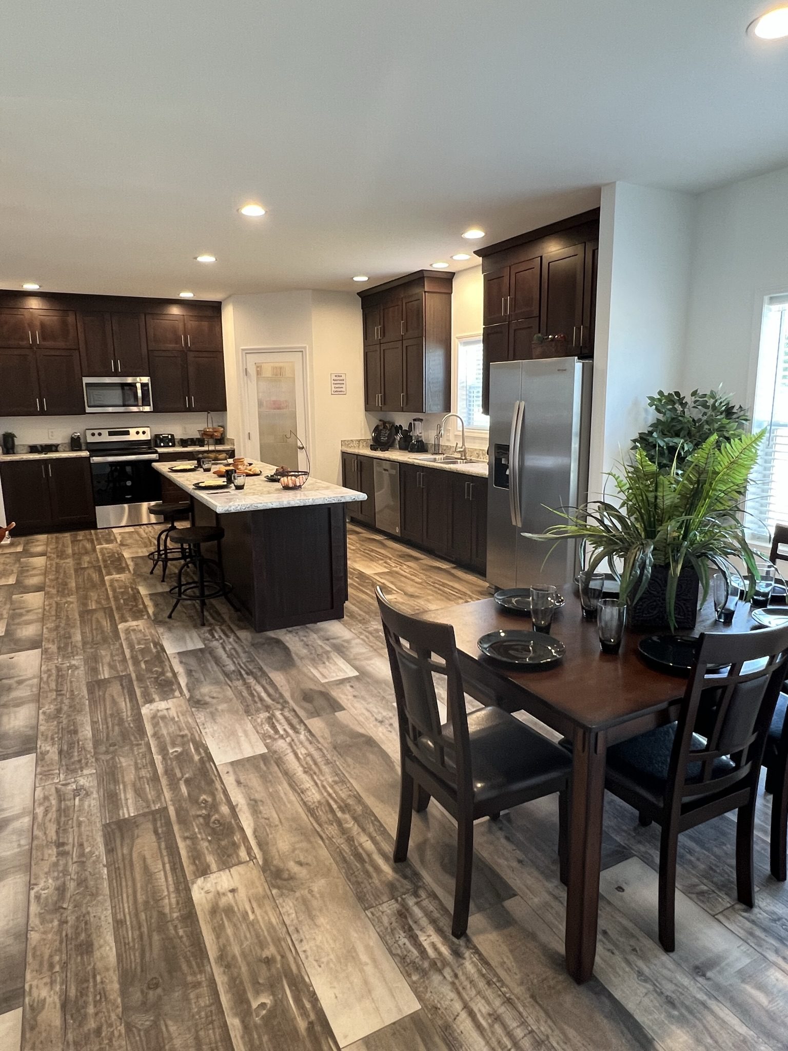 Kitchen/Nook Area